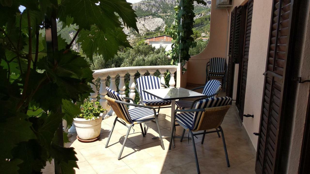Apartment Ivo Veliko Brdo ماكارسكا المظهر الخارجي الصورة